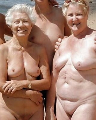 clark cruz recommends Naked Grannies Com