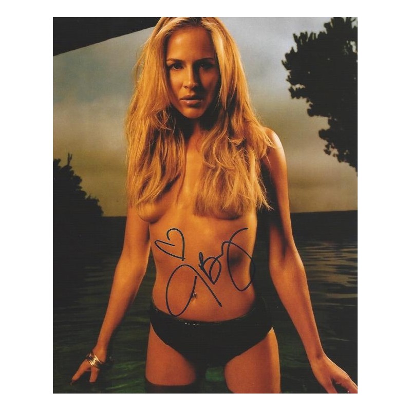 anne inness recommends Julie Benz Bikini