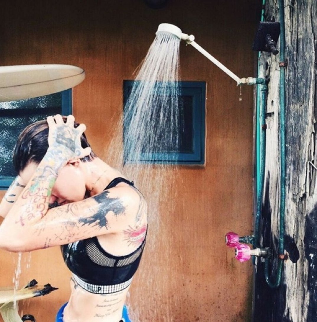 barbara zeff recommends hot babe shower pic