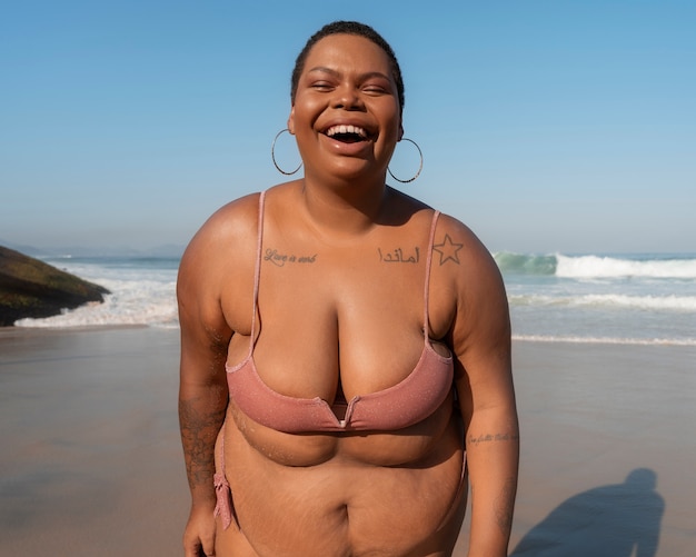 aziz owens recommends natural tits matures pic