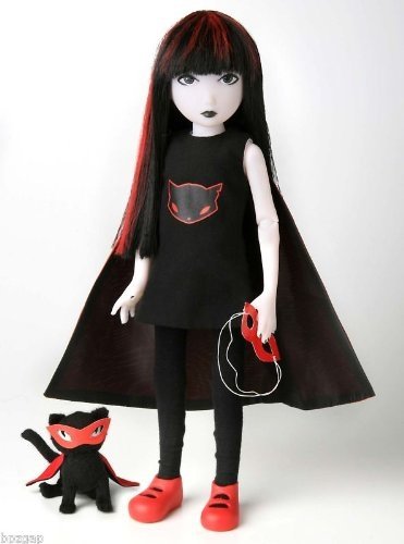 Best of Peculiar doll