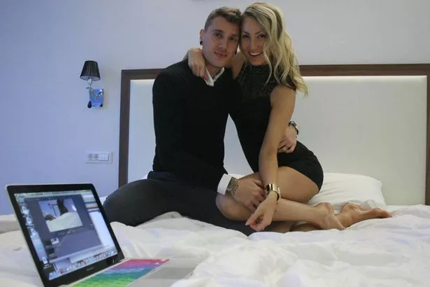 alex cadieux add preggo live webcam photo