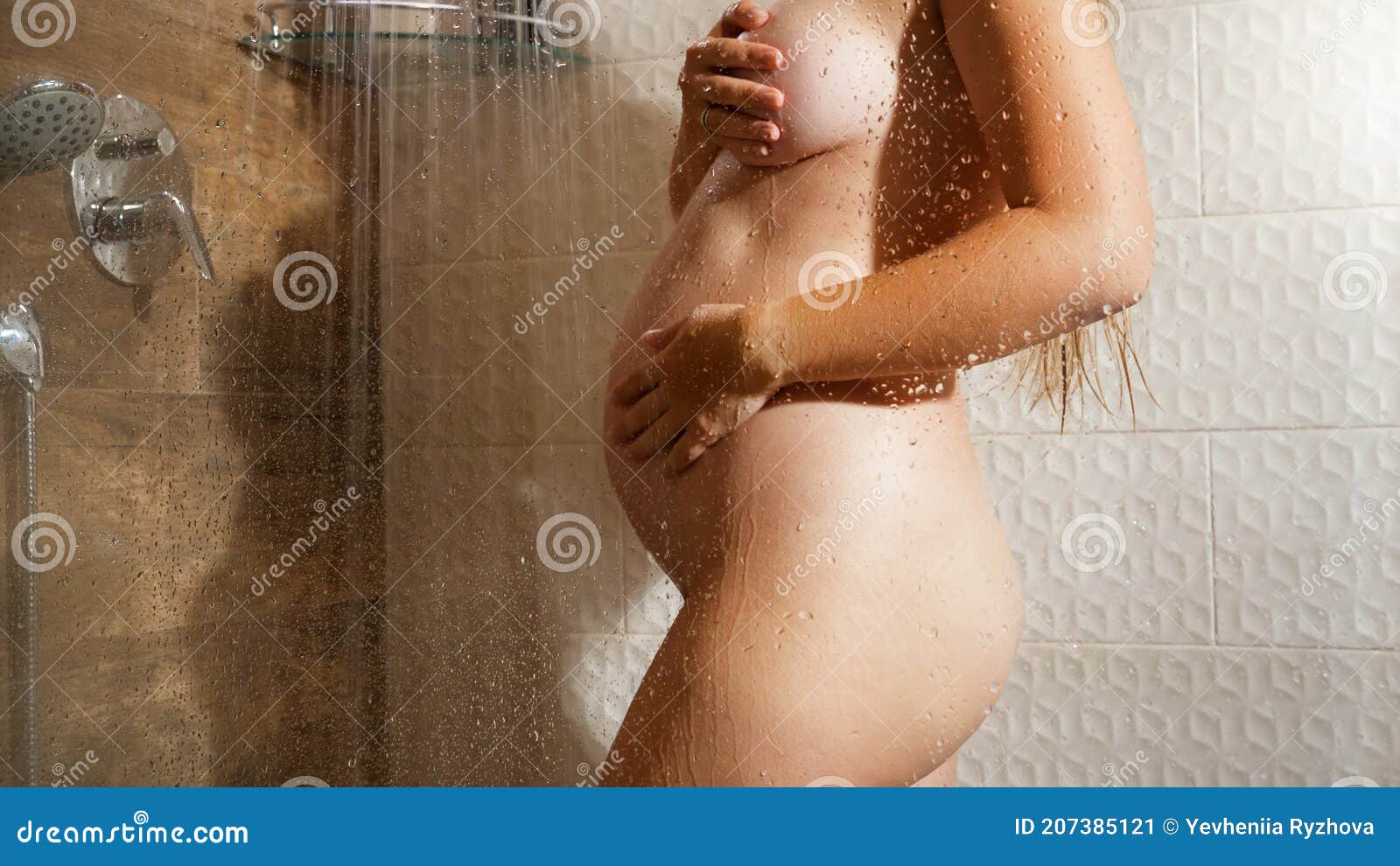 christina mason johnson recommends sexy naked pregnant women pic