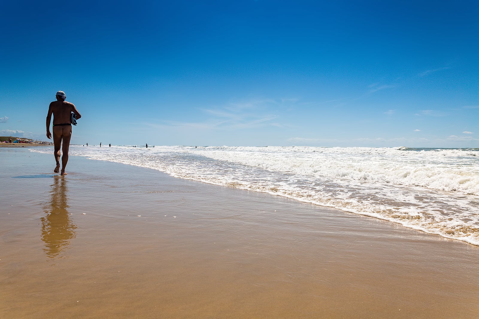 nude beach walkers