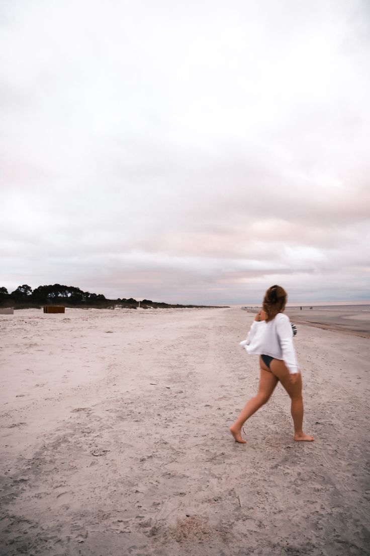 candid beach images