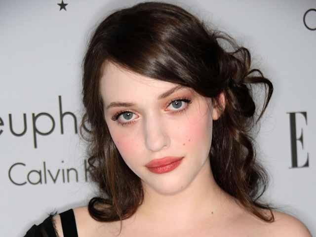 alex favel share kat dennings fappening photos