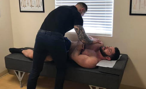 daniel p meyer share naked chiro photos