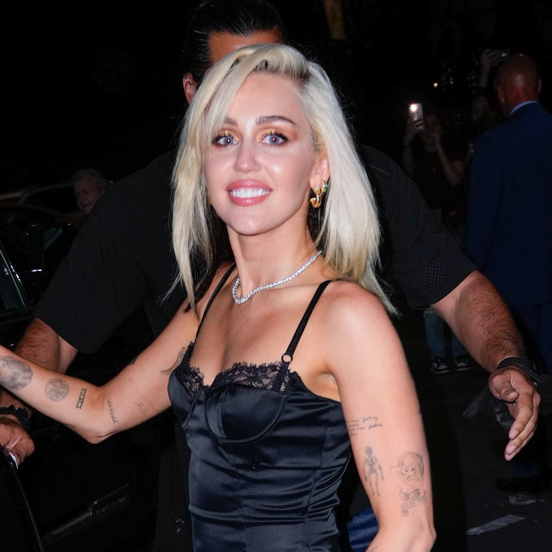 christina drown share miley cyrus hot and naked photos