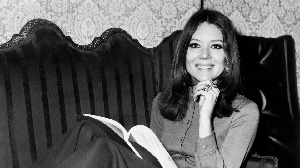 cecil mcknight recommends Diana Rigg Nackt