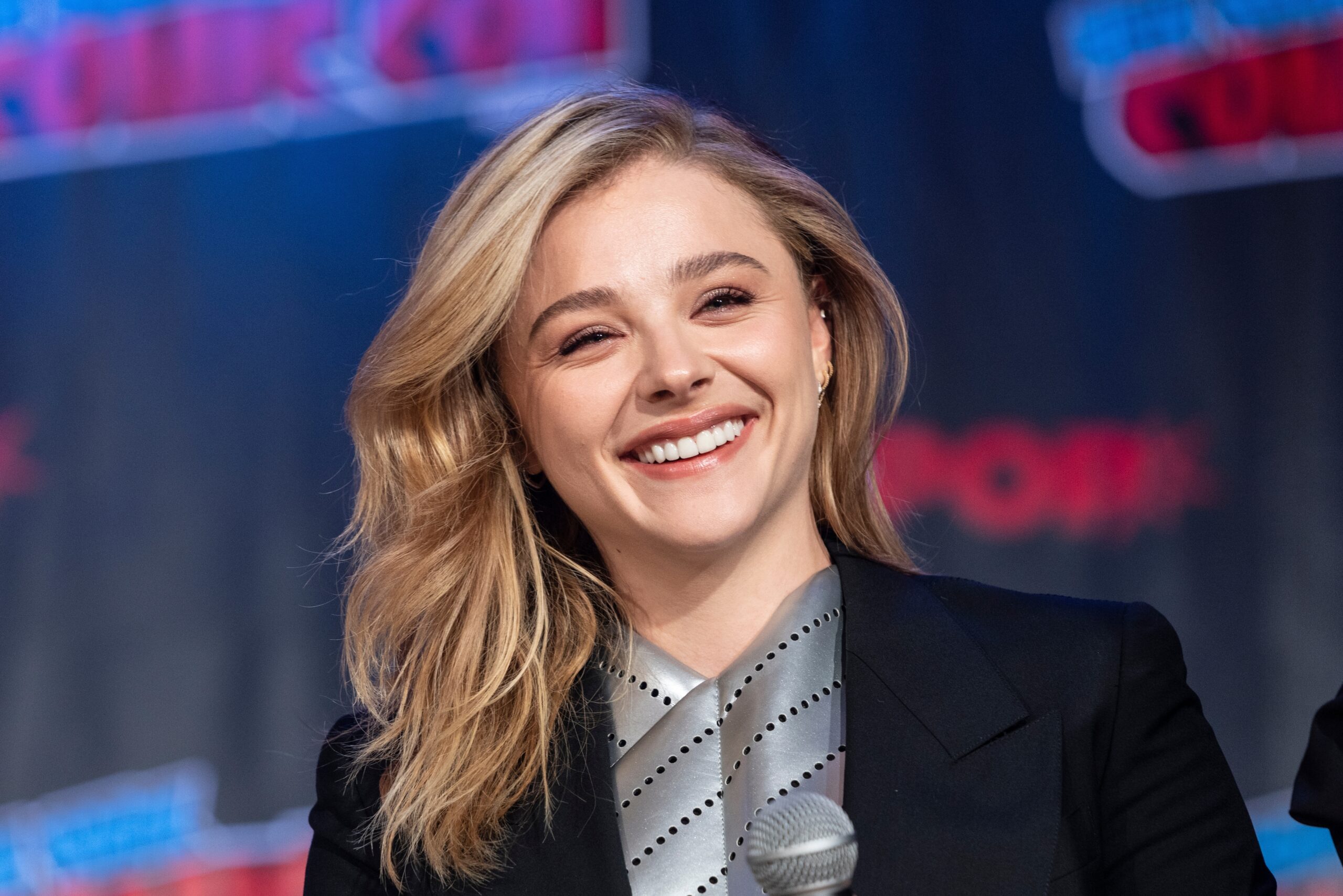 abel irizarry recommends chloe moretz lesbian pic