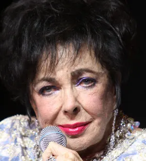 bj noel recommends naked elizabeth taylor pic