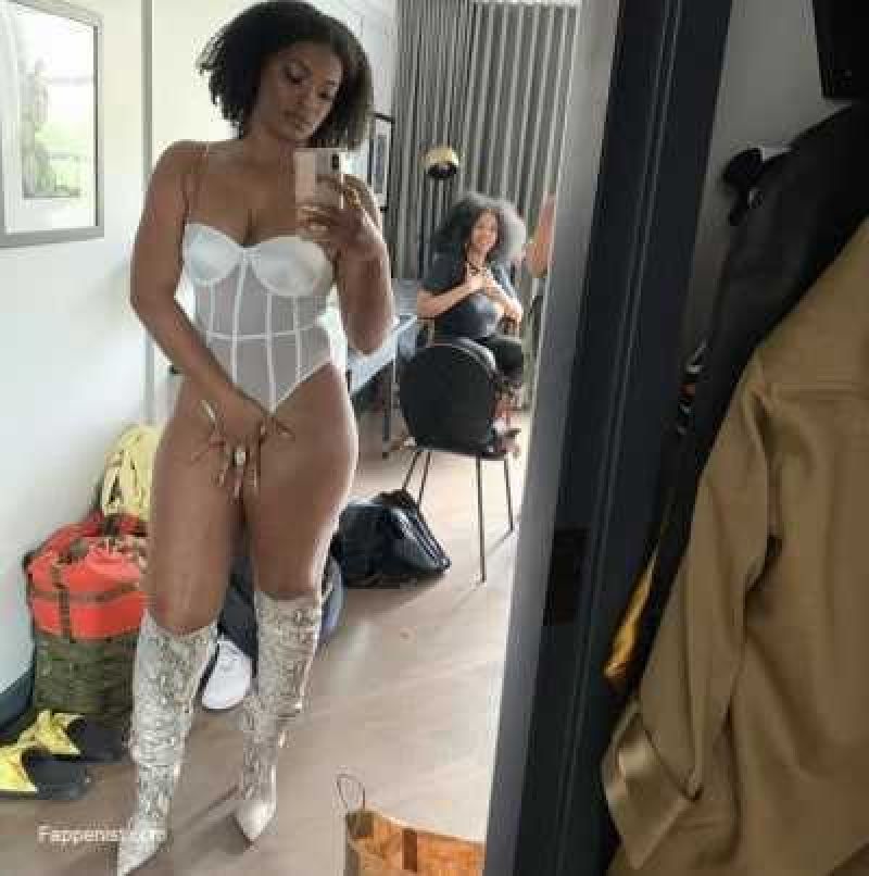 ashley boulley share ari lennox nude photos