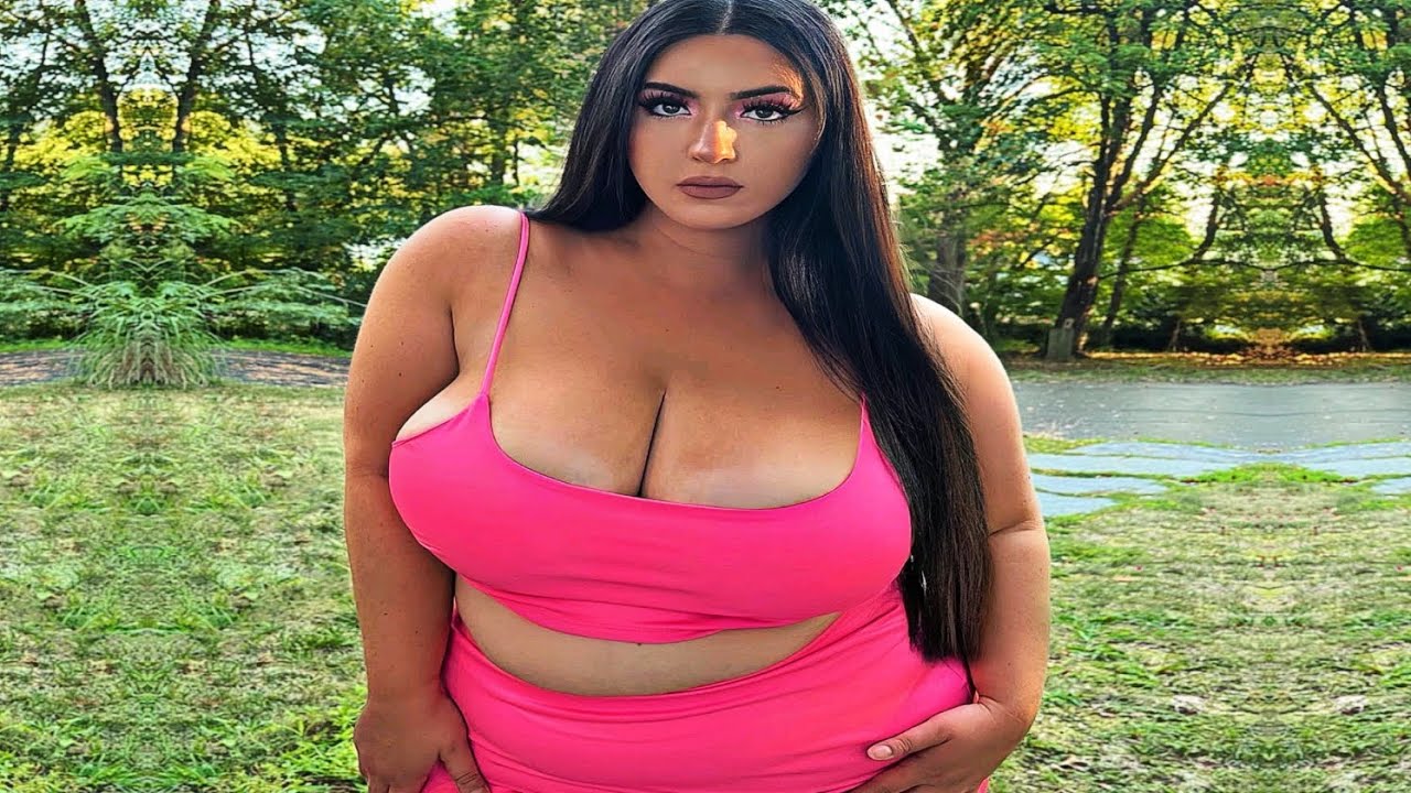 arnel zurbano recommends bbw thick lizzy pic