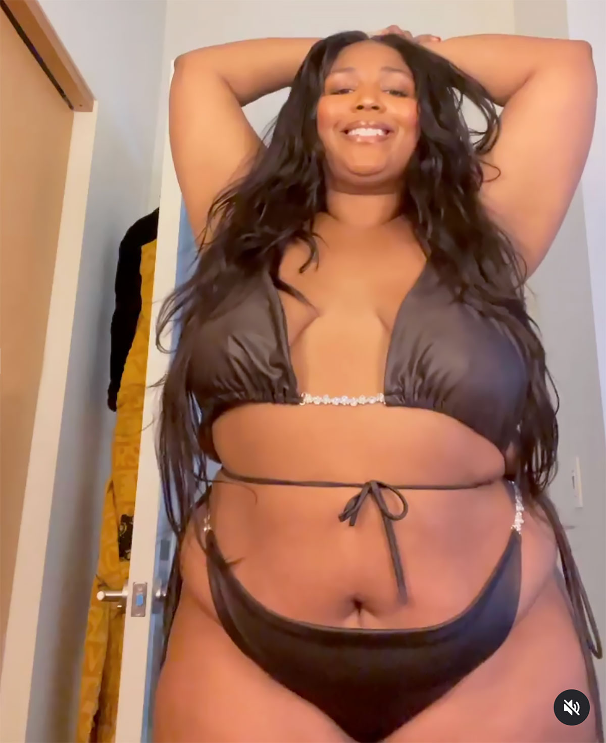 cristian guallpa add ebony bbw strip photo