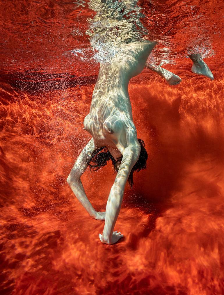 ann beesley recommends nude women underwater pic