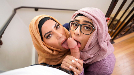 adriana martin gonzalez recommends Hijab Threesome Porn