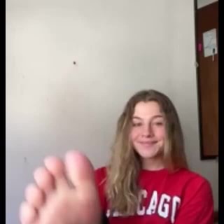 sucking my sisters toes