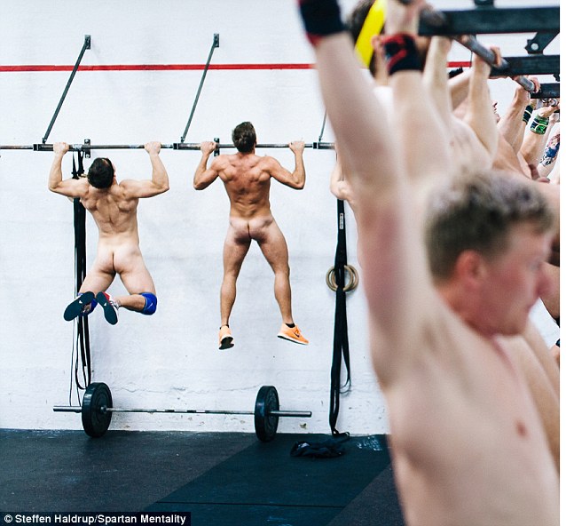 anna marie roberts recommends Naked Man Gym