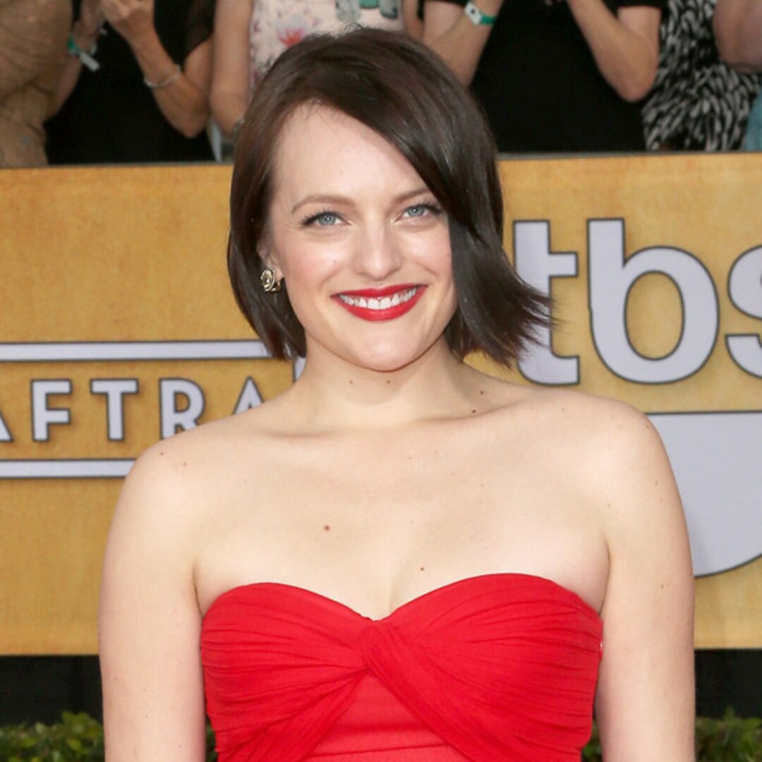 chelsea brasher recommends elisabeth moss sexy pic