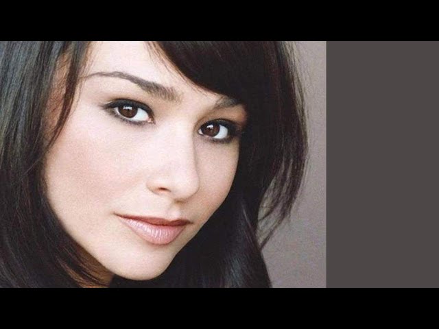 danielle harris sexy