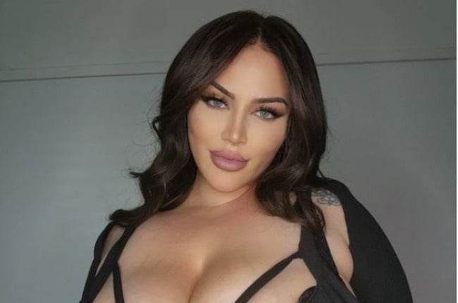 audra moyer share enormous massive tits photos