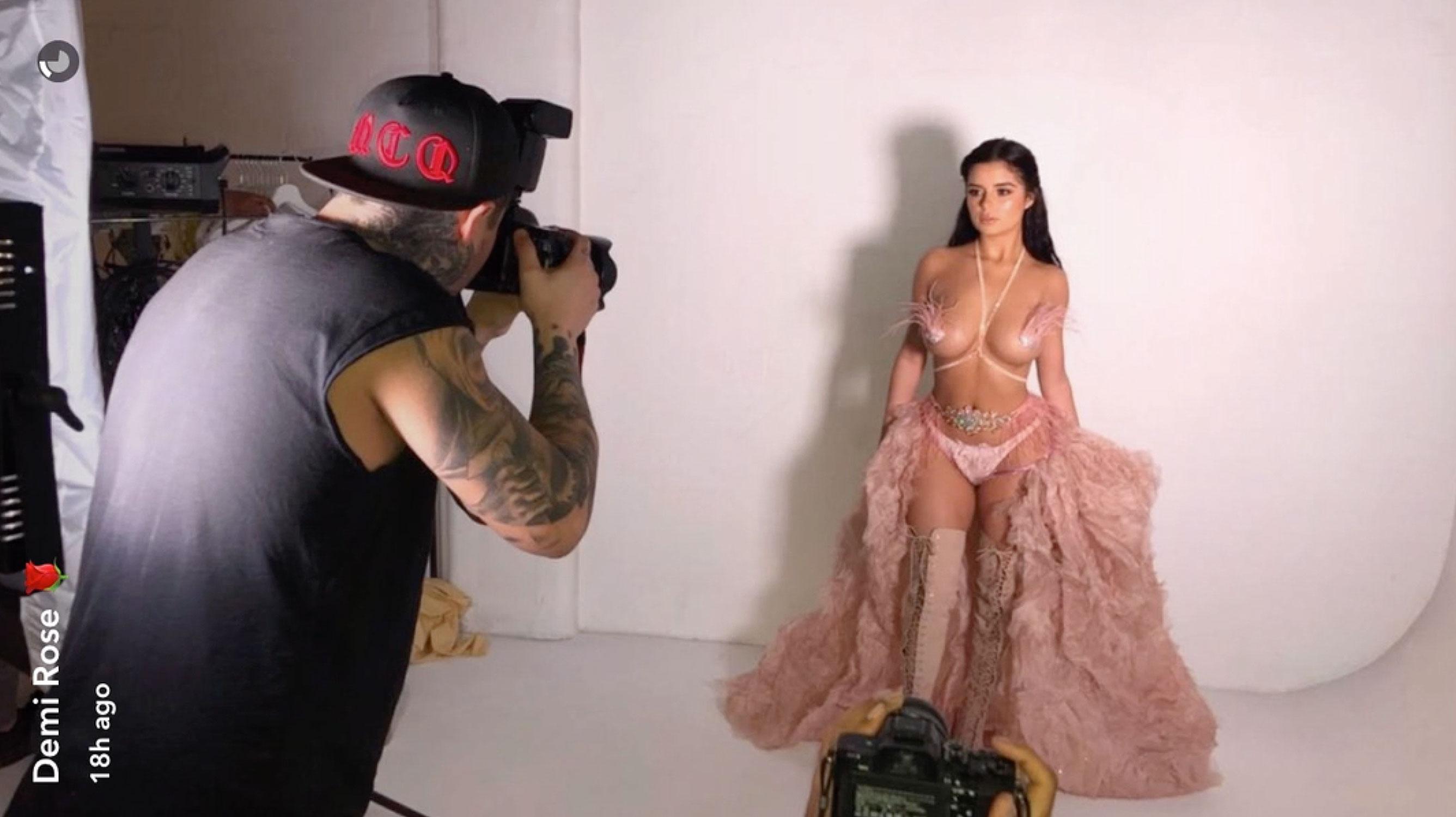 crysha culase share demi rose nip photos