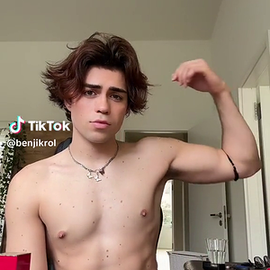 Benji Krol Porn noveller aylar