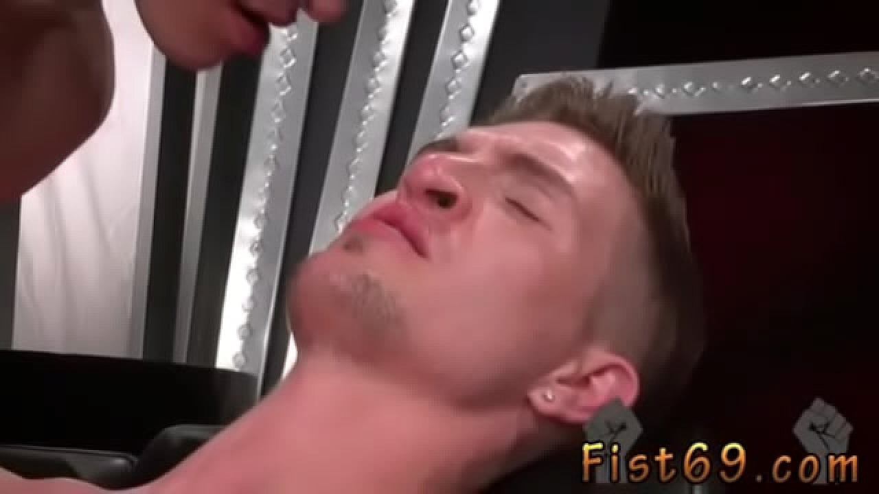 first time fisting gay