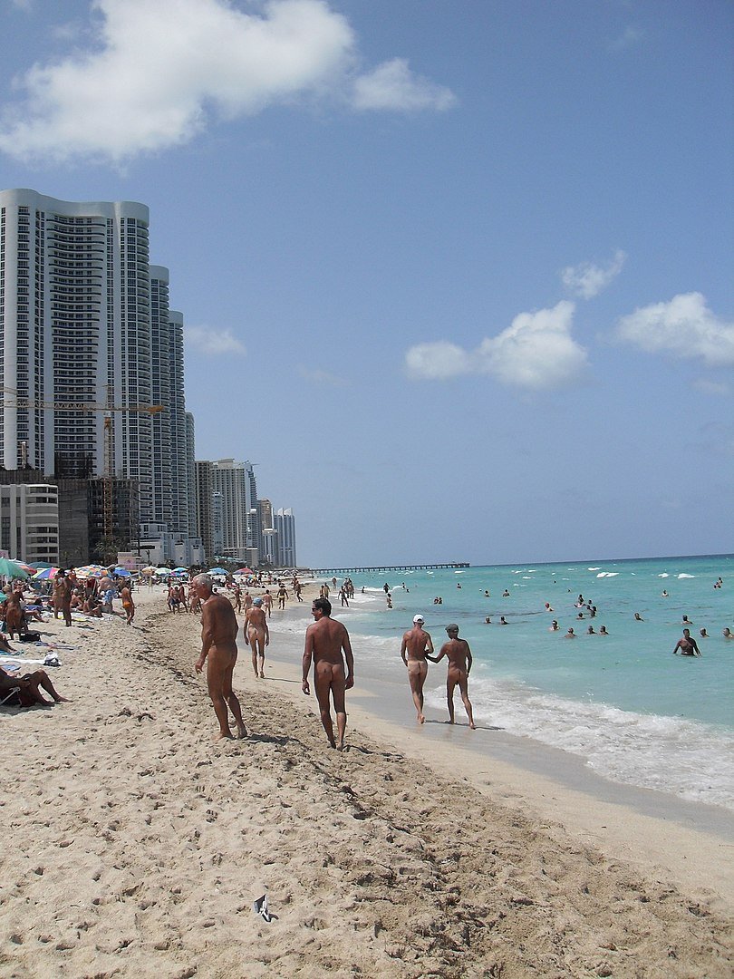 beth llanos recommends Haulover Beach Nudes