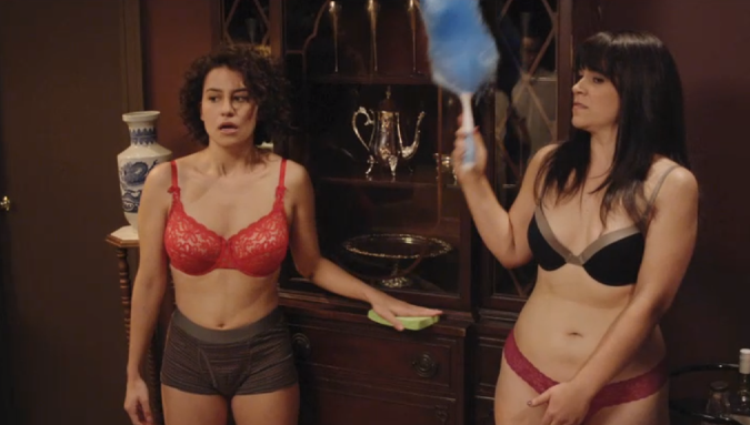 dasmon chatman recommends Ilana Glazer Bikini