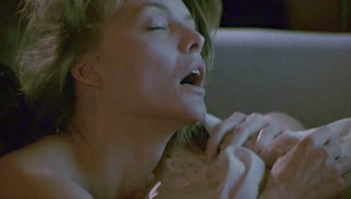 michelle pfeiffer sex scenes