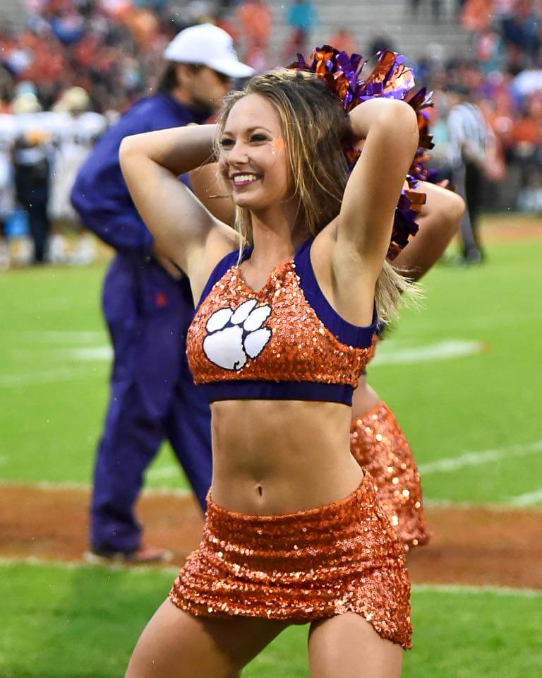 Best of Nsfw cheerleaders