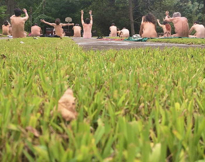 amber braswell recommends nude yoga class pic