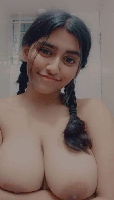 christine magdalena recommends Sexy Nude Boobs