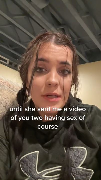 Snapchat Cheat Porn a hand